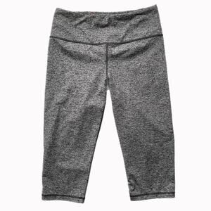 Victoria Secret VSX Sport Knockout Crop Leggings Sz S